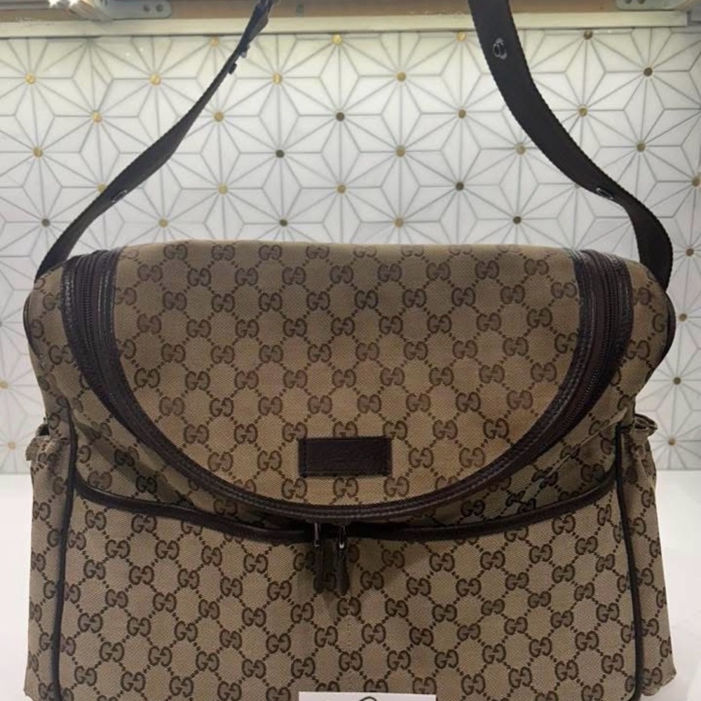 Gucci Beige/Brown Signature Monogram Messenger Bag